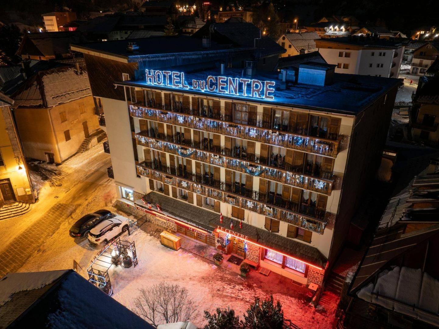 Hotel Du Centre Valloire Bagian luar foto