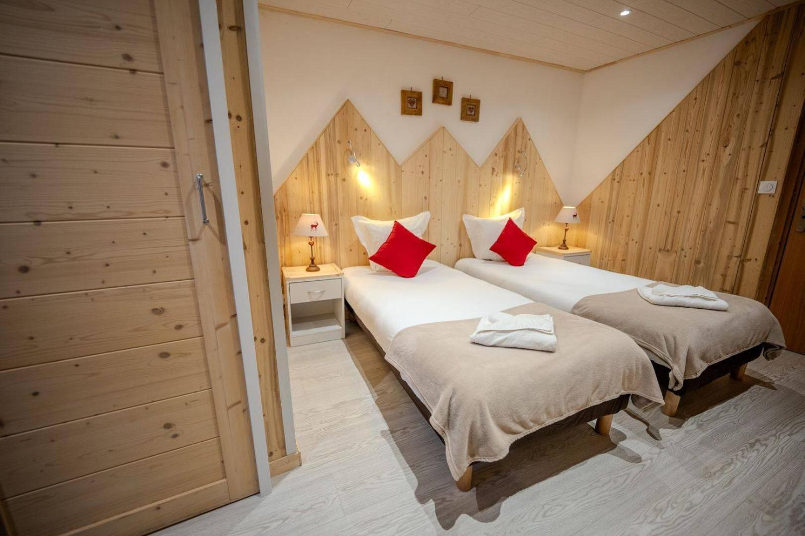 Hotel Du Centre Valloire Bagian luar foto
