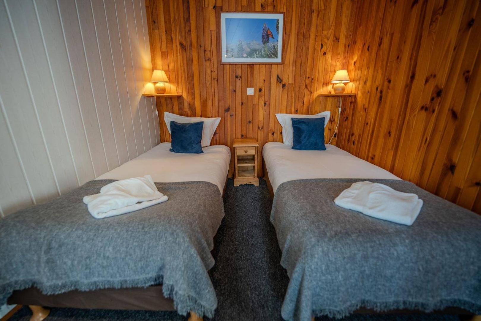 Hotel Du Centre Valloire Bagian luar foto