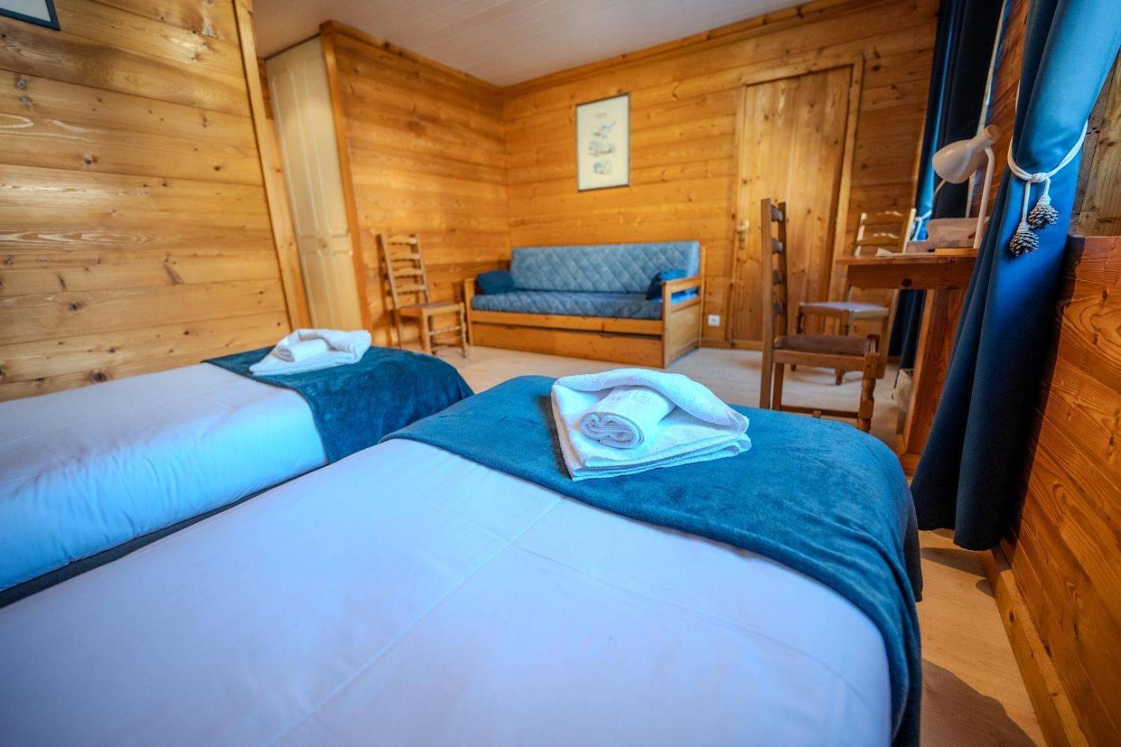 Hotel Du Centre Valloire Bagian luar foto