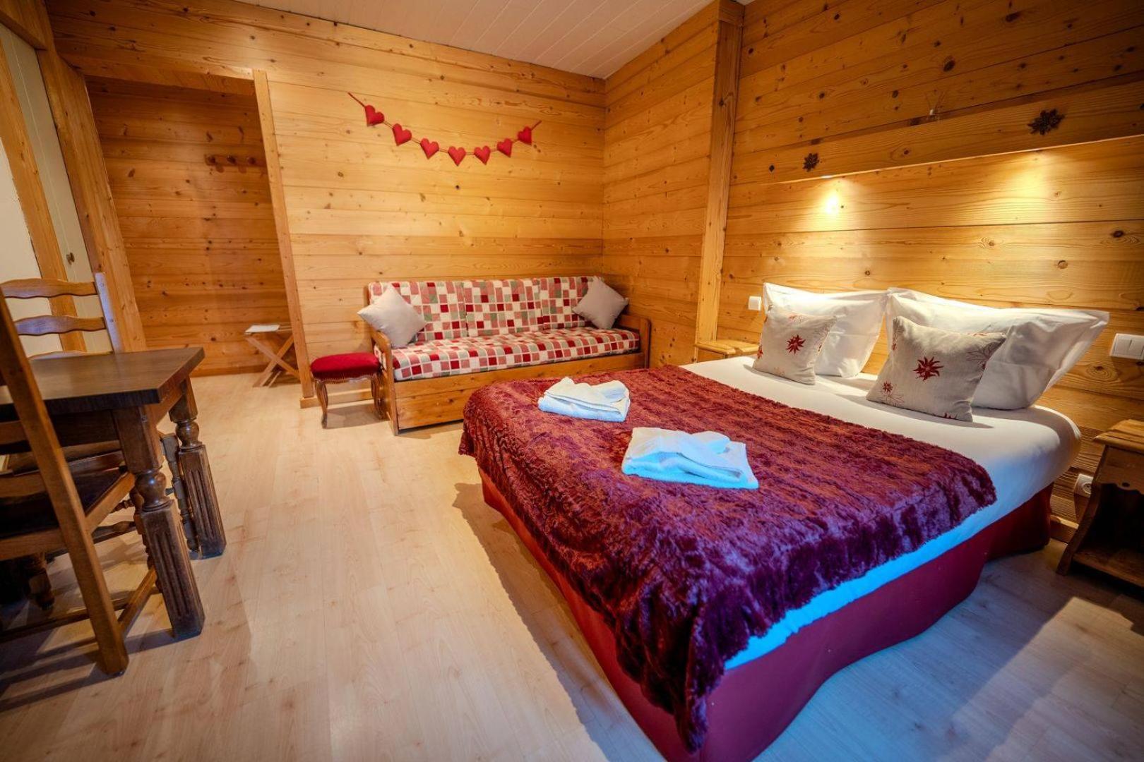 Hotel Du Centre Valloire Bagian luar foto